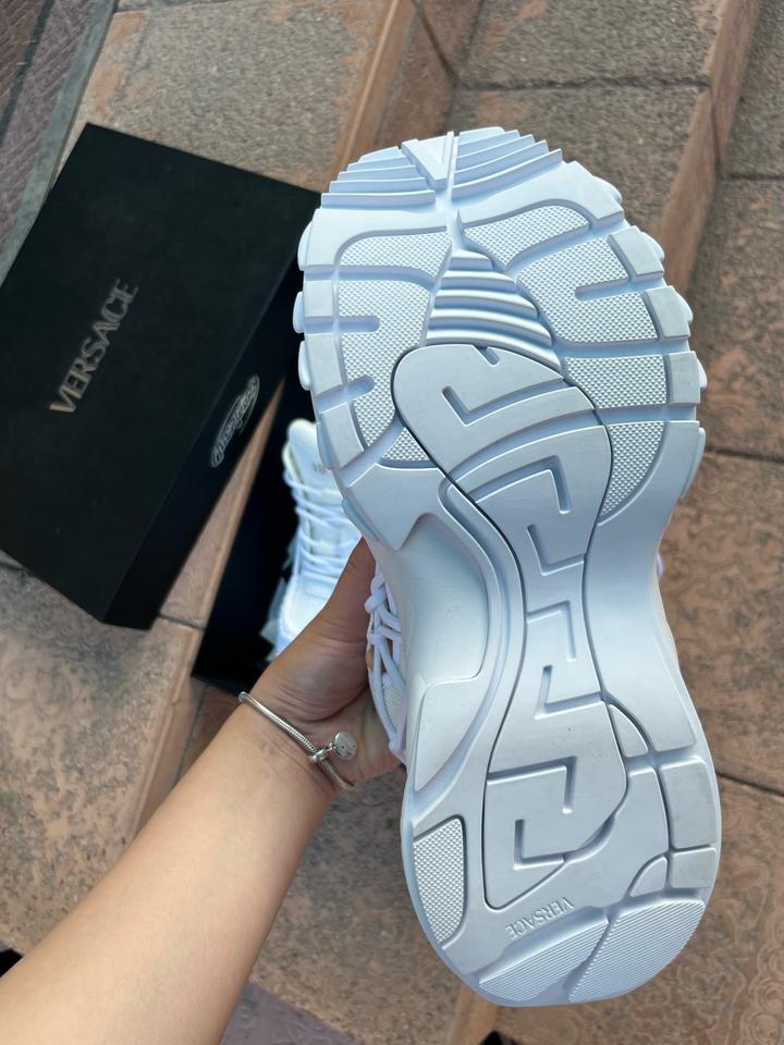 Продам кроссовки Versace Mercury M_VC_01