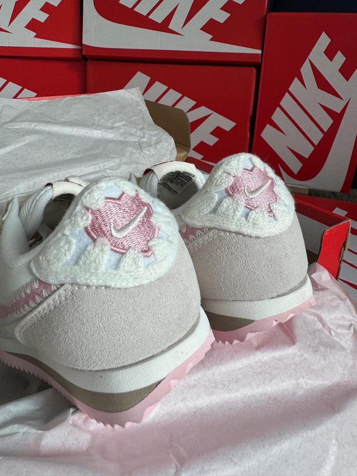 Кроссовки Nike Cortez pink