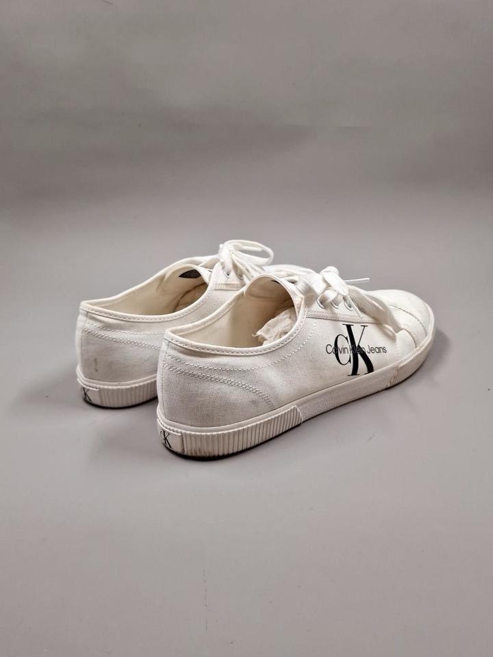 Calvin Klein кроссовки