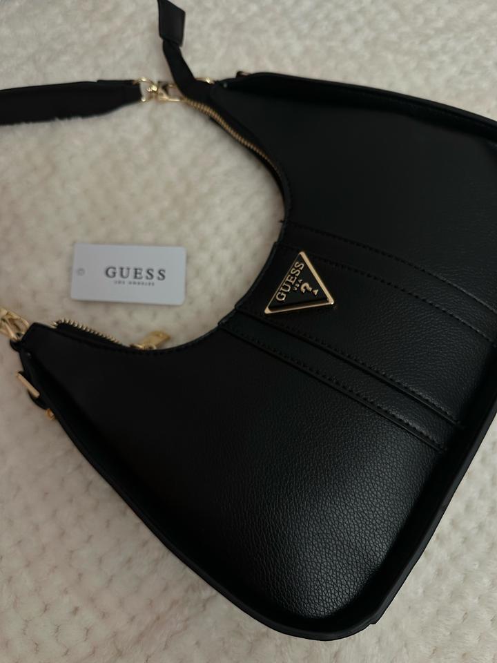 Сумка Guess