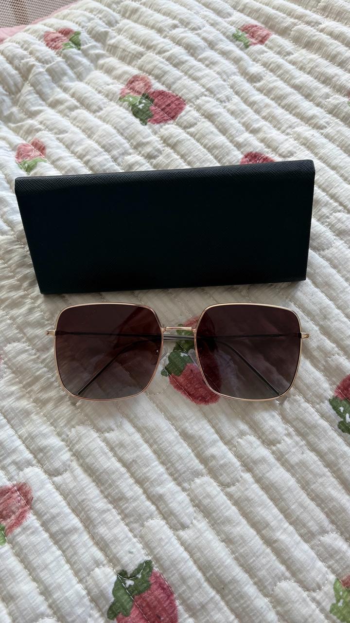 Солнцезащитные очки