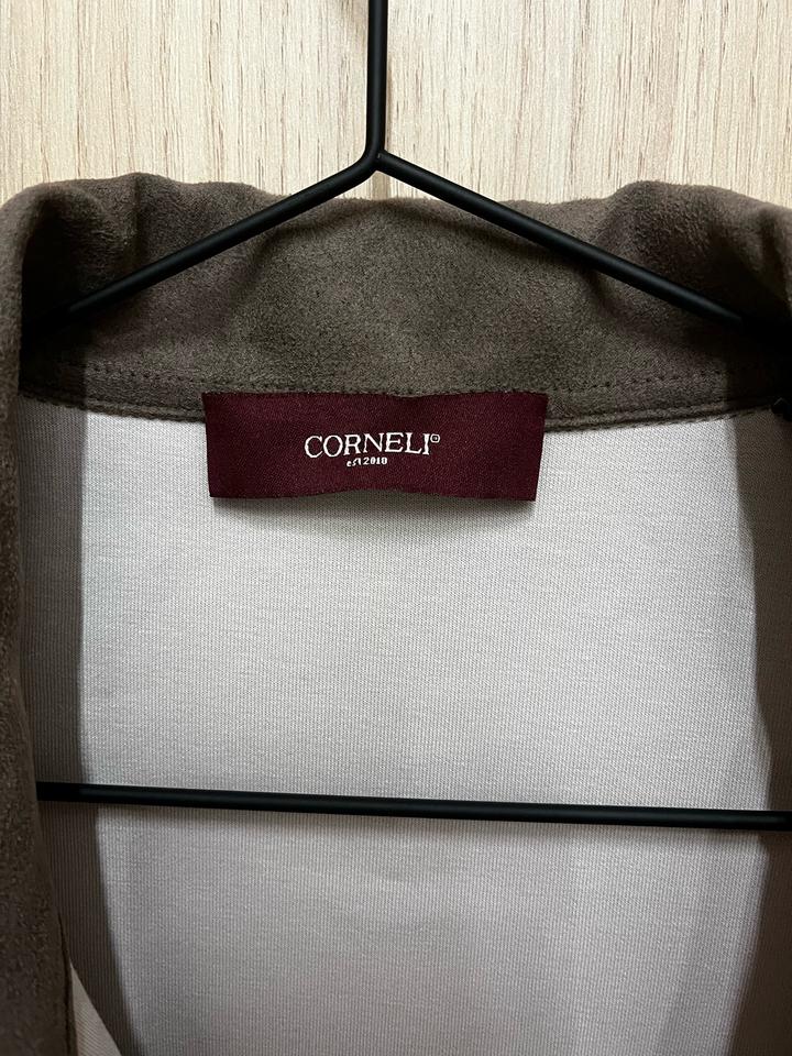 Брючный костюм