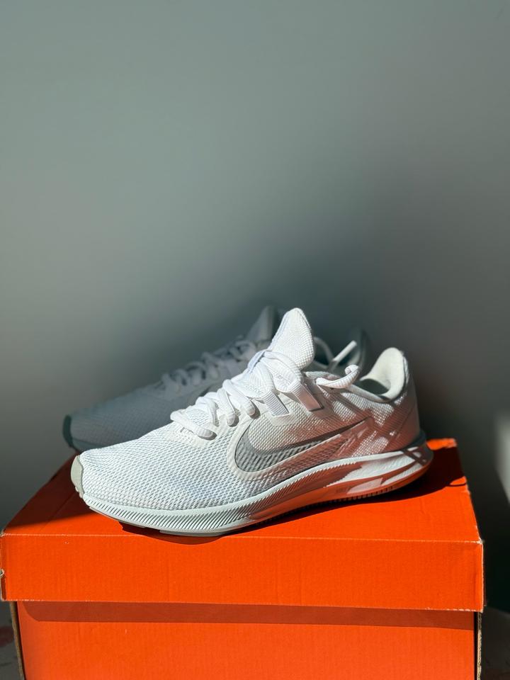 Nike беговые 35 размер