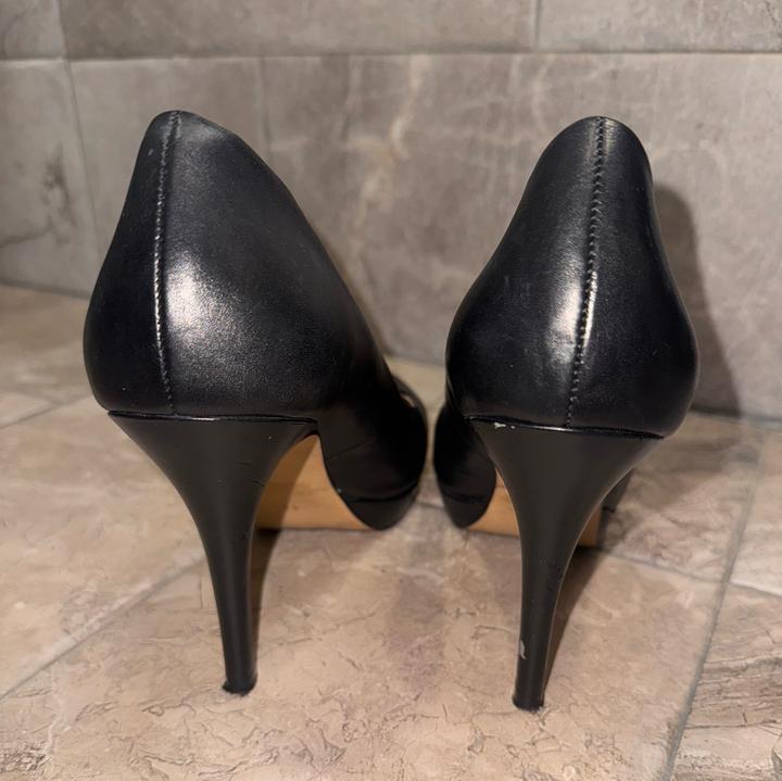 Туфли на каблуке