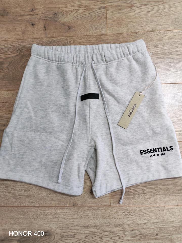 Шорты essentials