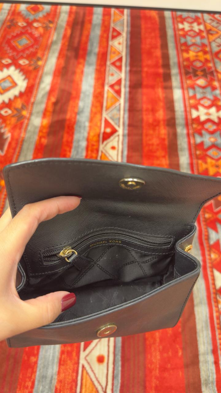 Черная сумка Michael Kors Ava mini