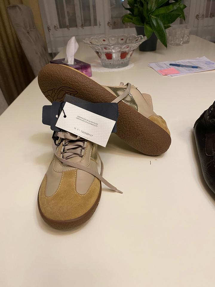 Кроссовки коричневые Версаче