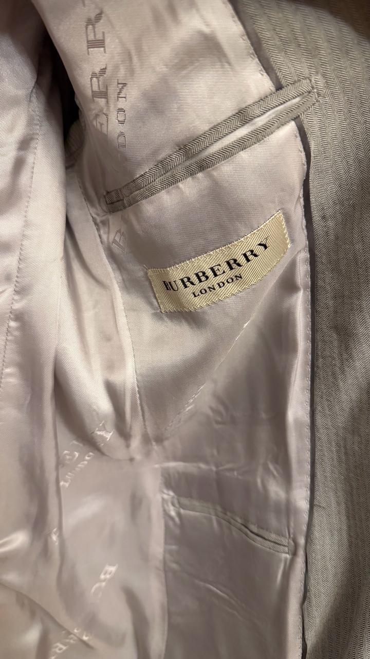 Костюм Burberry