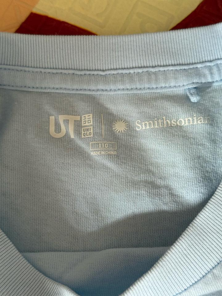 Футболка Uniqlo