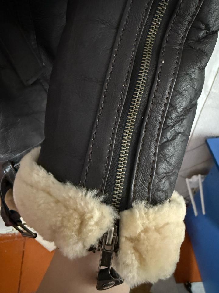 Дублёнка из натуральной кожи и овчины