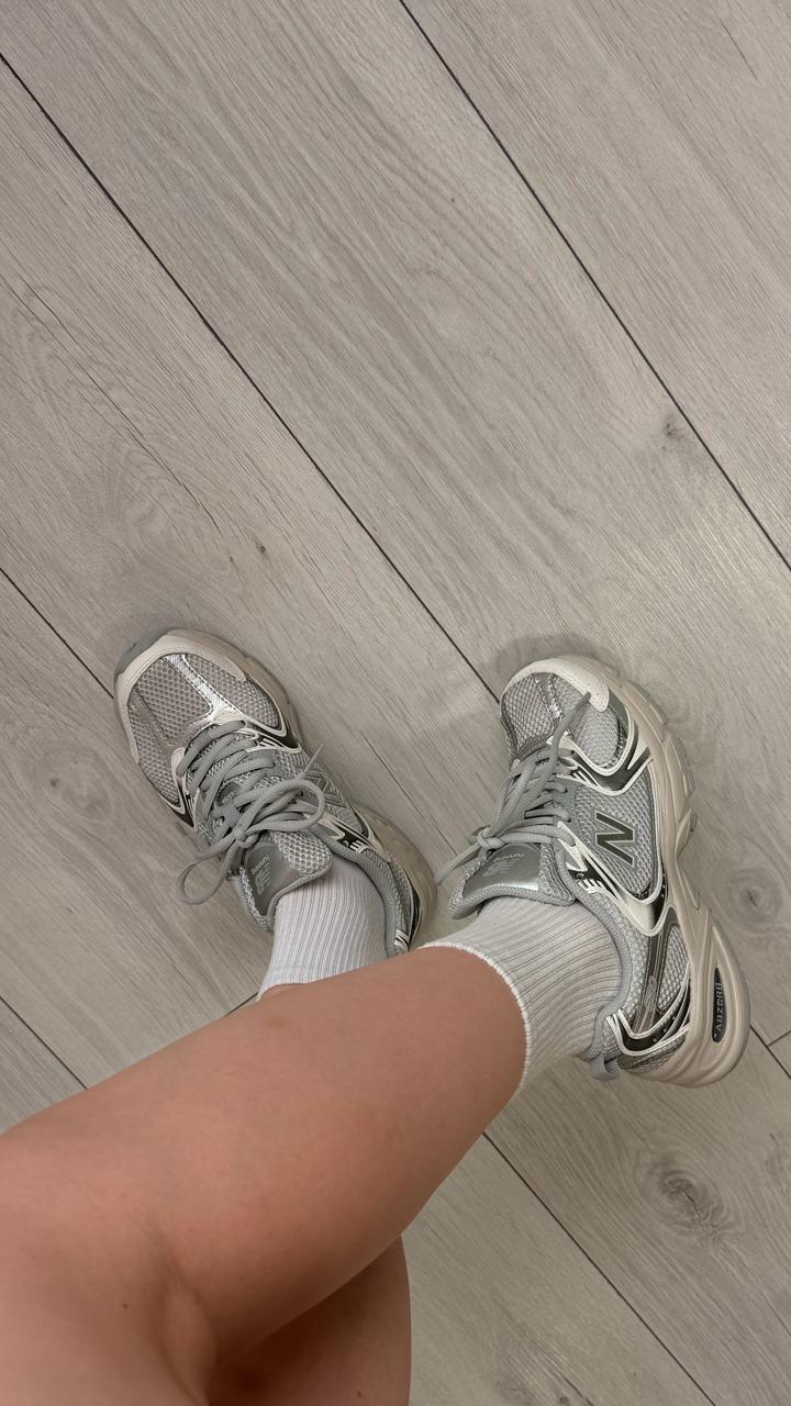 Продаю кроссовки new balance 530 после химчистки