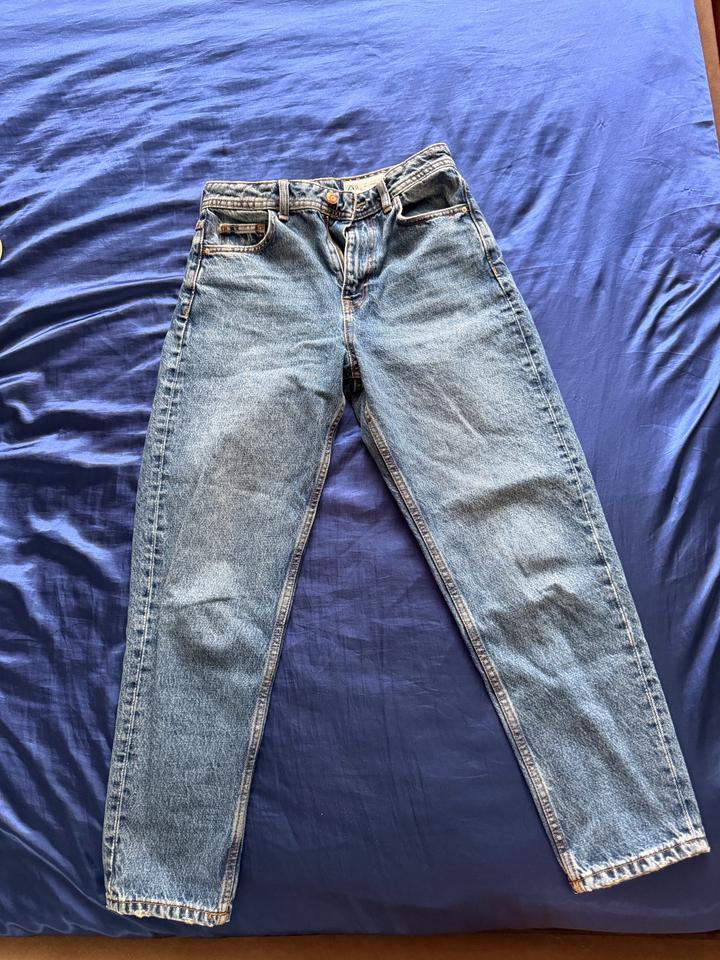 Джинсы zara