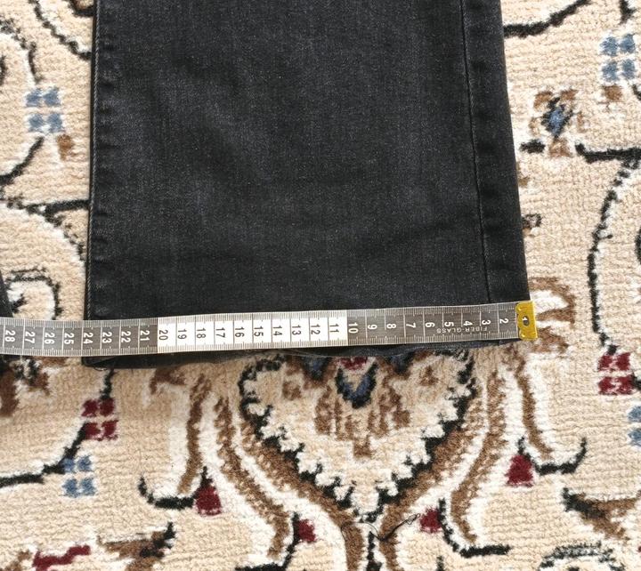 Flared jeans