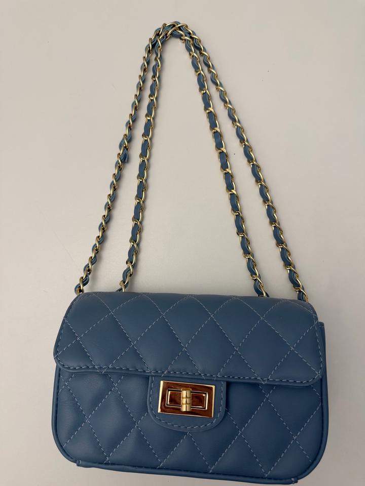 Сумочка Chanel