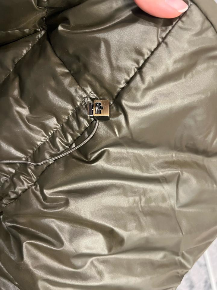 SPORTMAX безрукавка