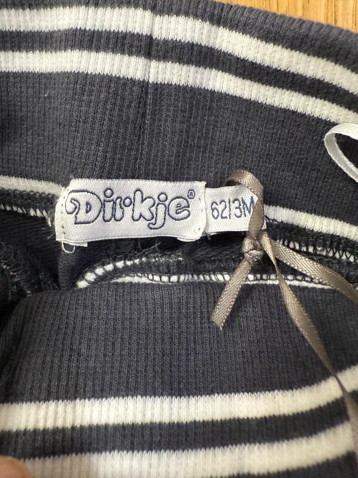 Симпотичные штанишки для новорожденного малыша