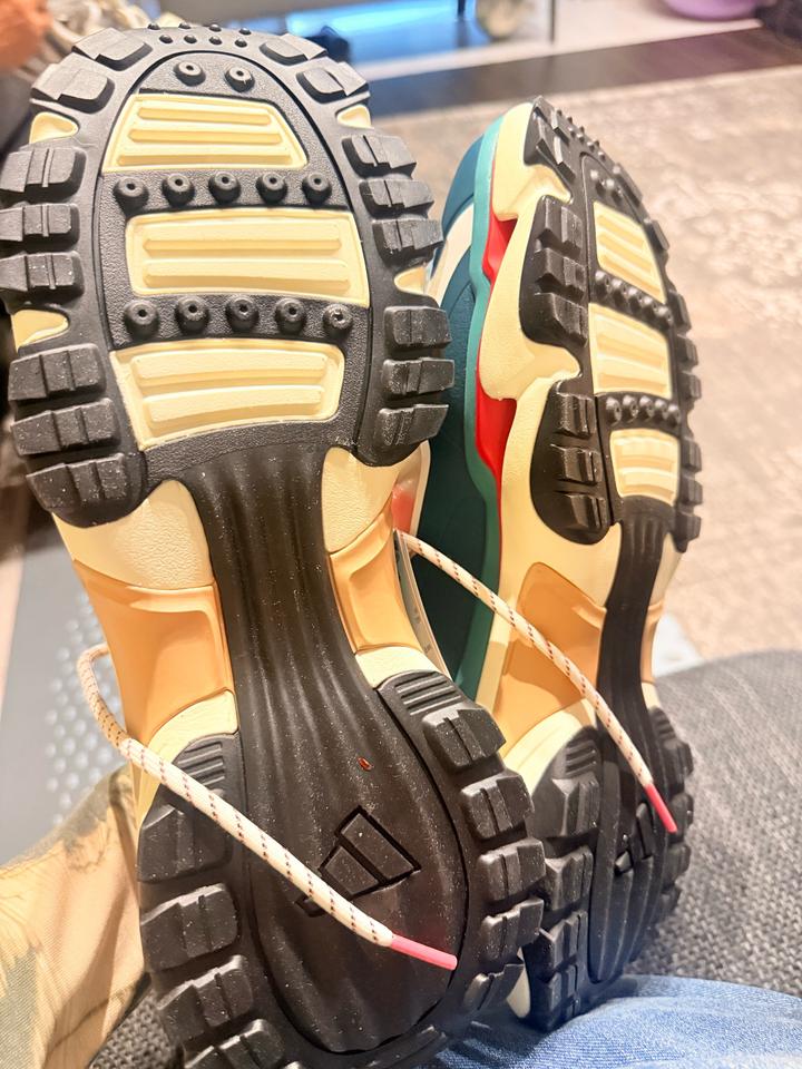 Adidas кроссы