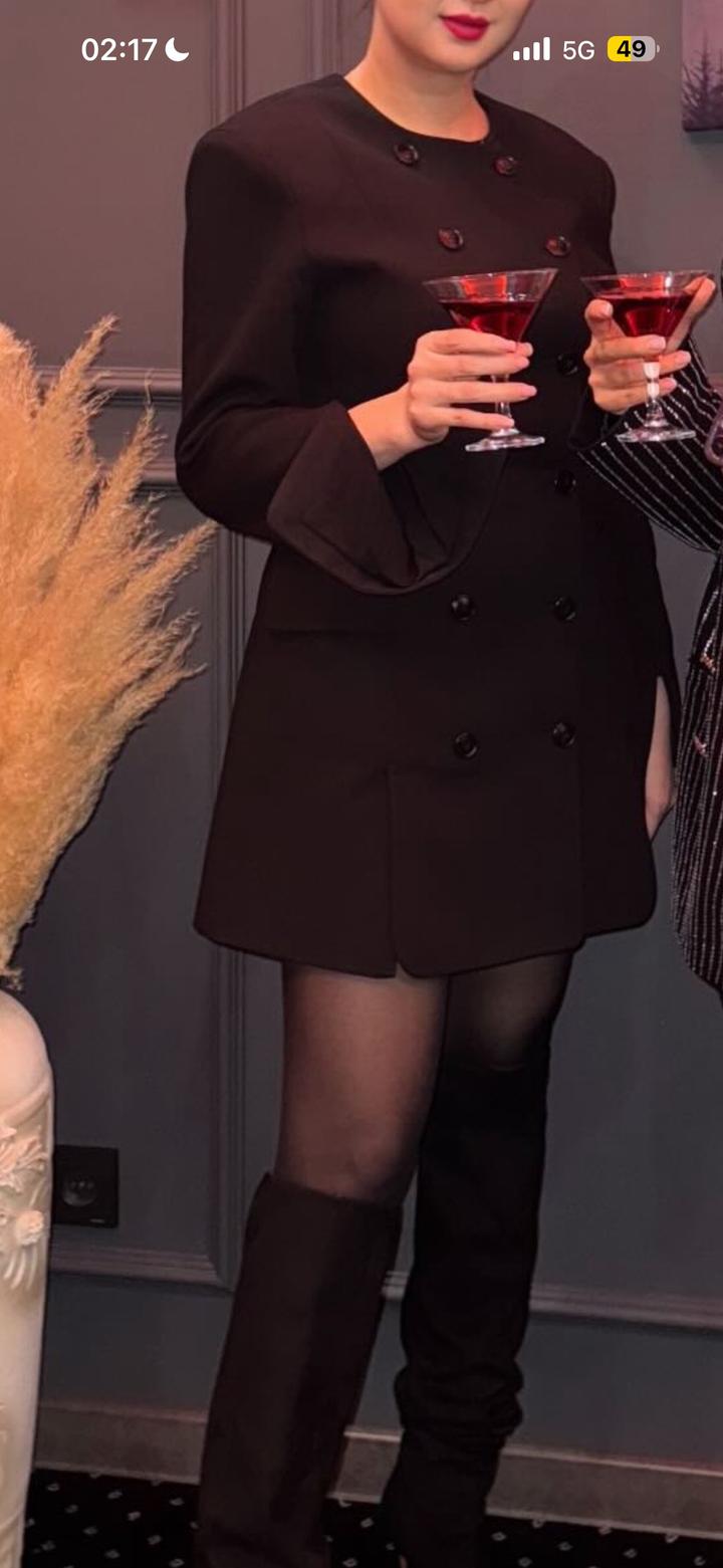 Черное платье-пиджак