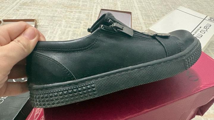 В очень хорошем состоянии ботинки на девочку размер 34/35