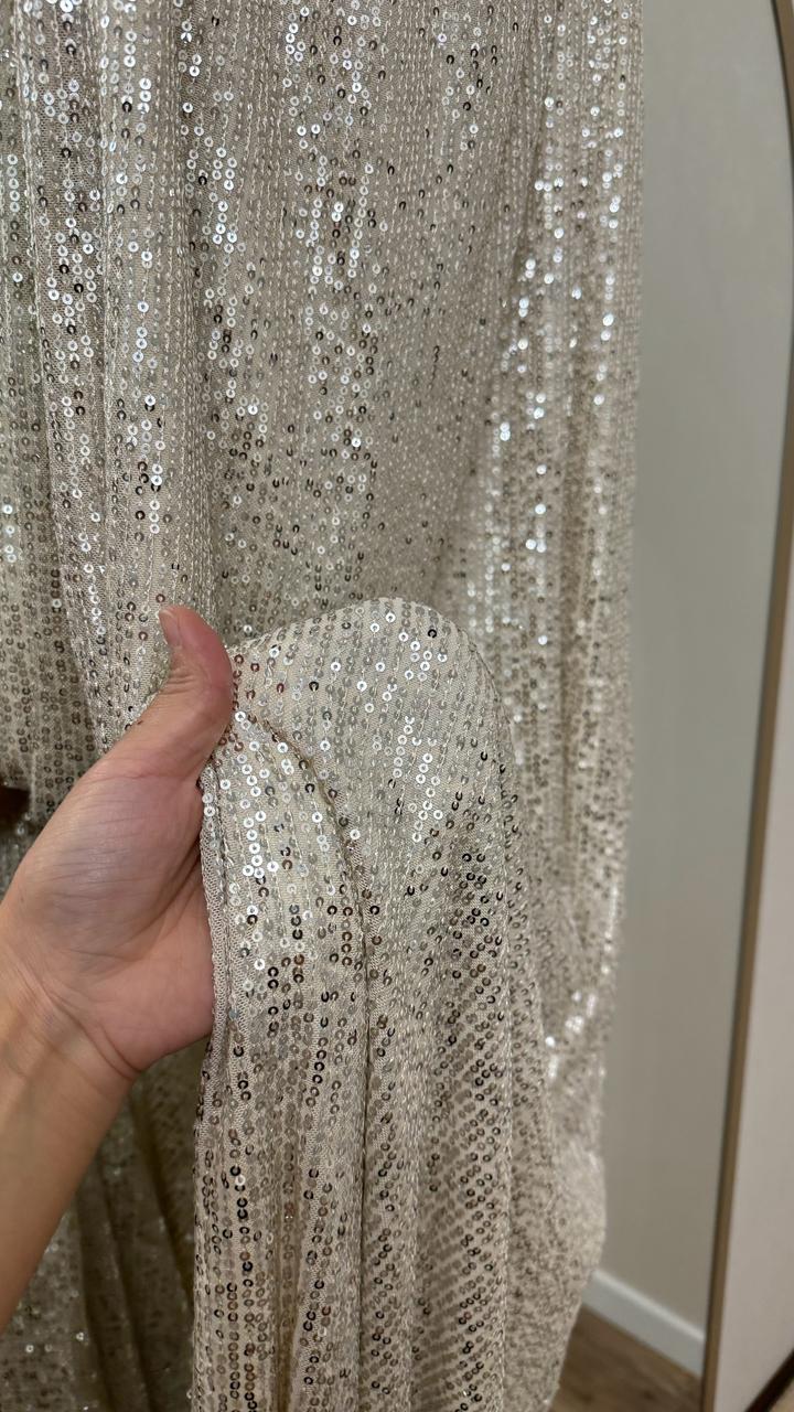 Длинная юбка с пайетками бежевый