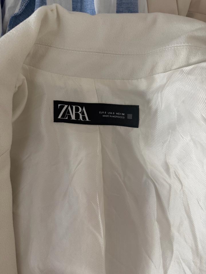Белый пиджак отZARA