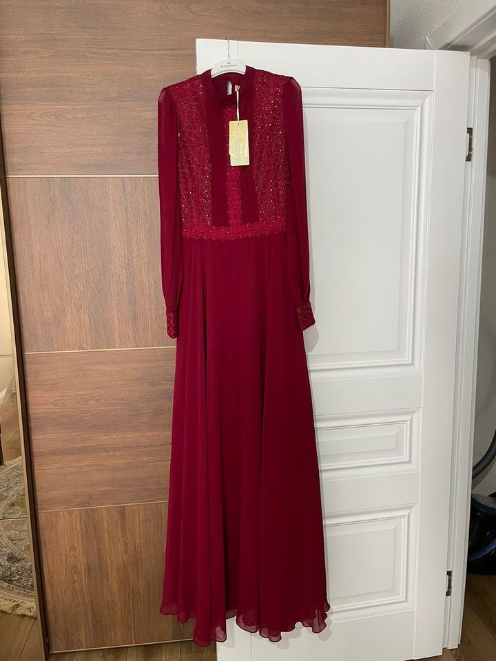 Бордовое платье,новая,в идеальном состоянии38(44)
