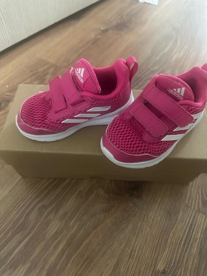 Adidas оригинал 23 размер