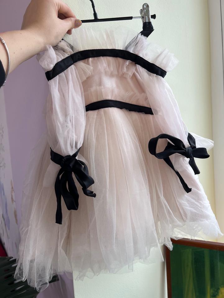 Нарядное детское платье