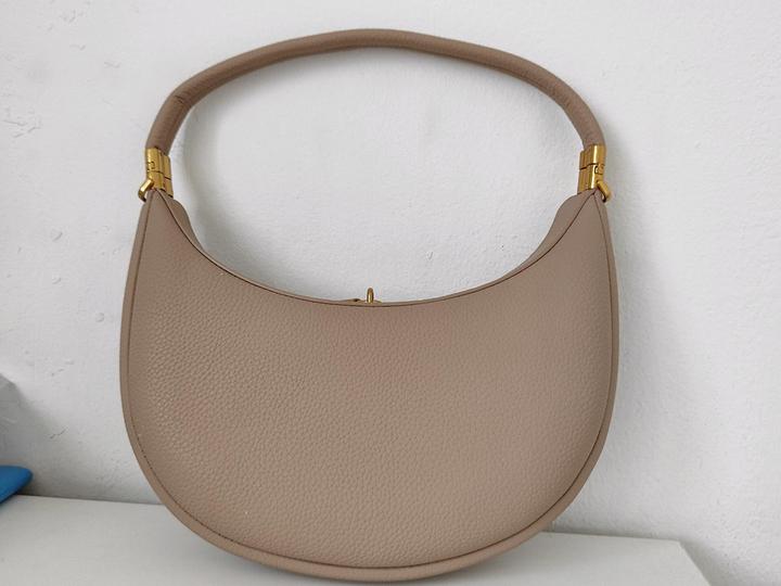 Сумка-багет бежевая Songmont