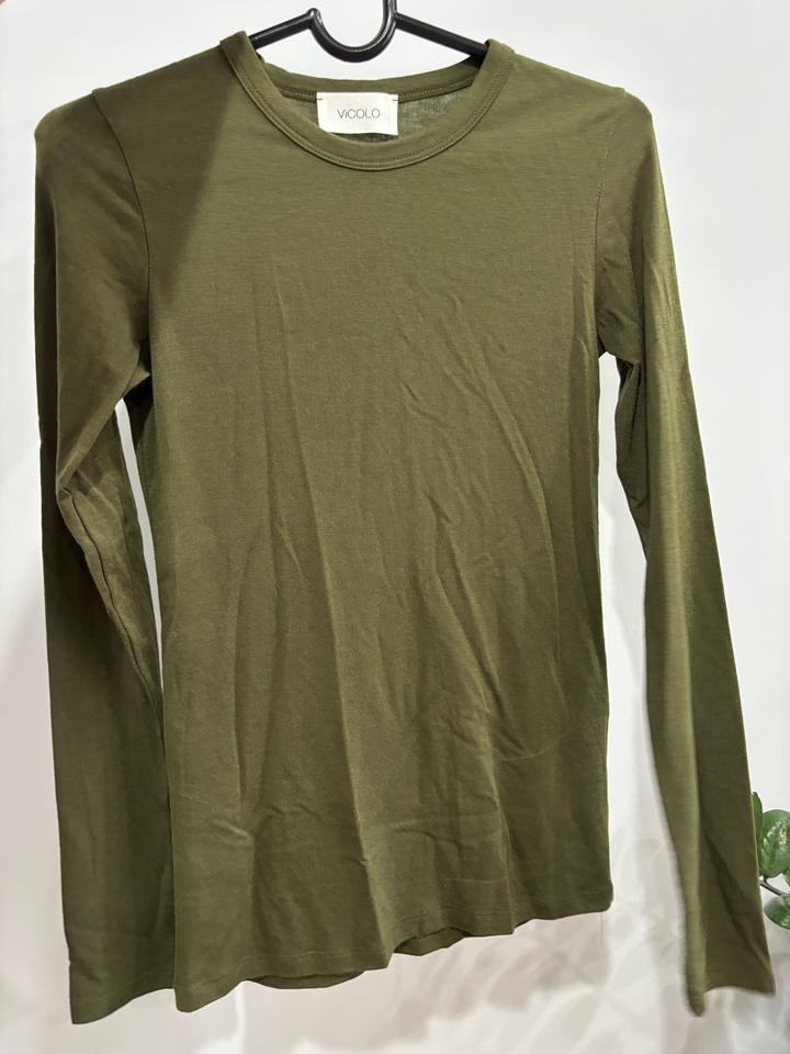 Лонгслив Vicolo