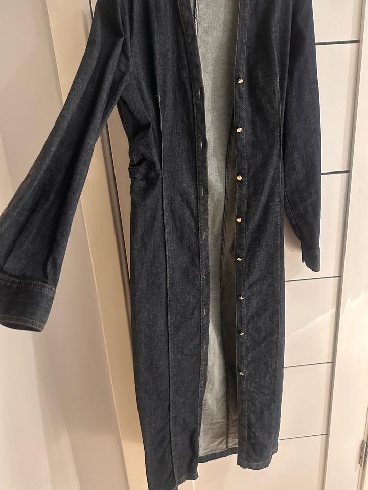 Джинсовое платье Zara