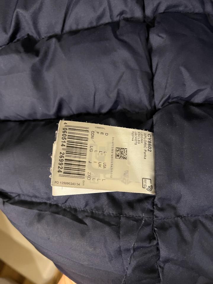 Зимняя куртка Adidas