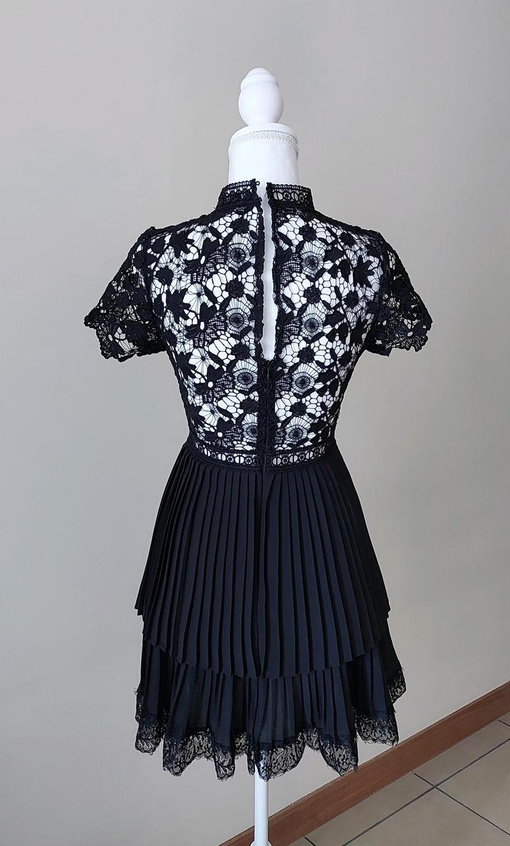 Платье Zara