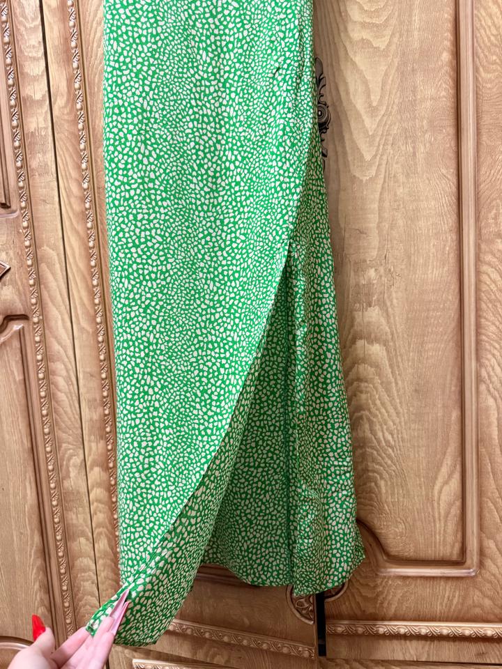 Зелёное летнее платье Zara
