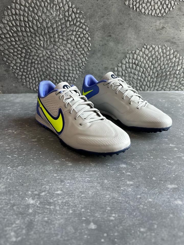 Сороконожки Nike Tiempo Lgend 9