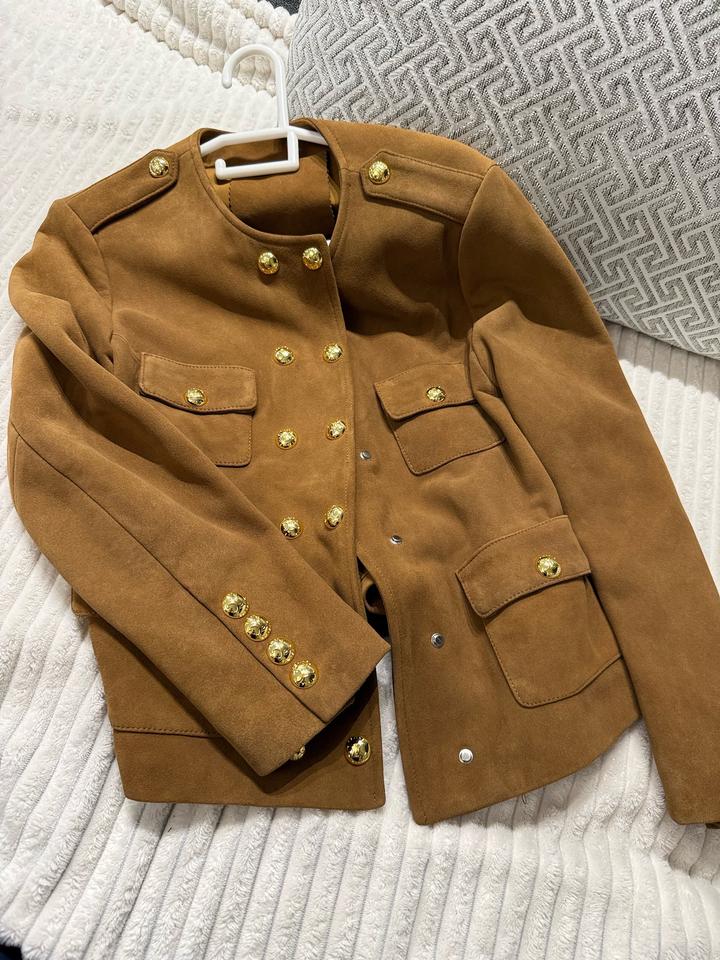 Натуральная замшевая куртка