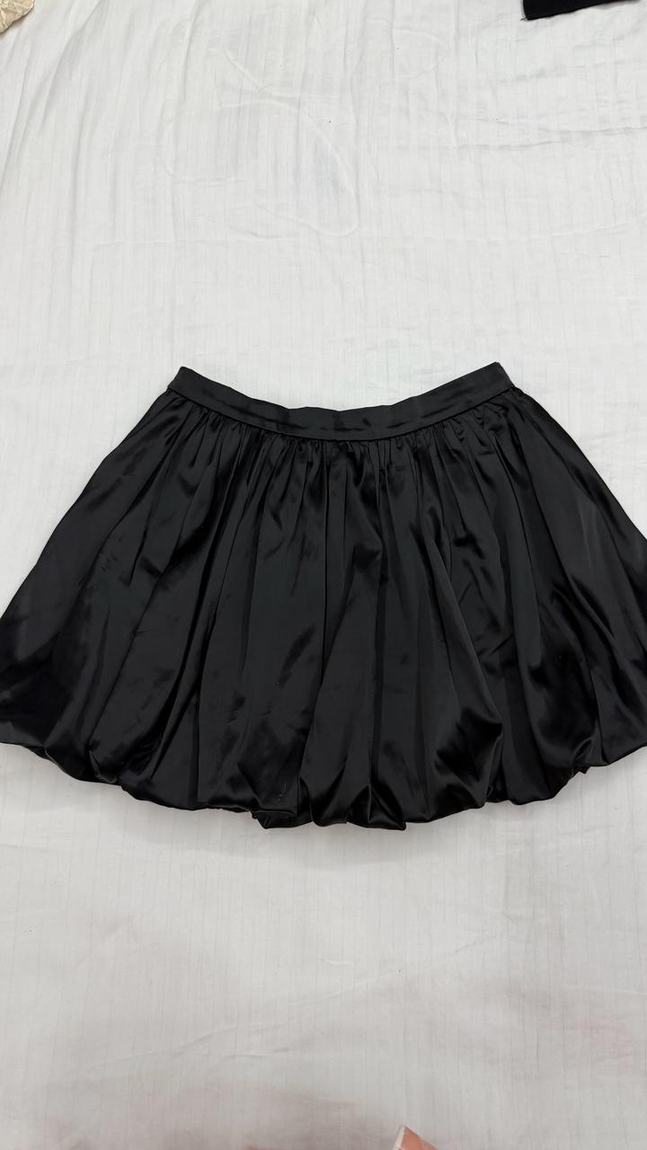 Черная мини юбочка атлас, размер S-M