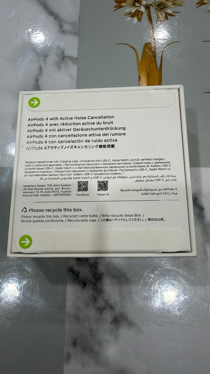 Наушники Apple AirPods 4 Active Noise Cancellation белый