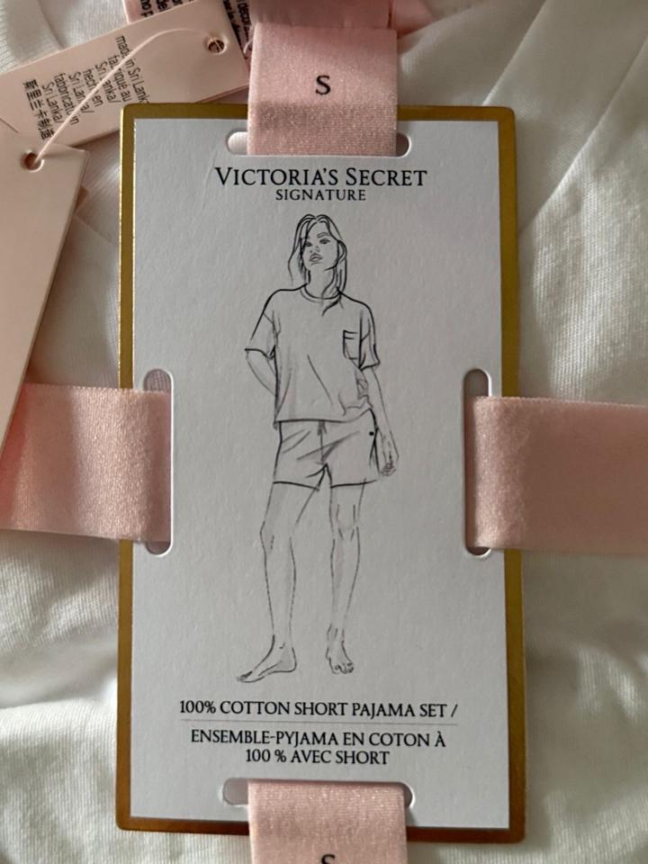 Двойка от Victoria’s Secret