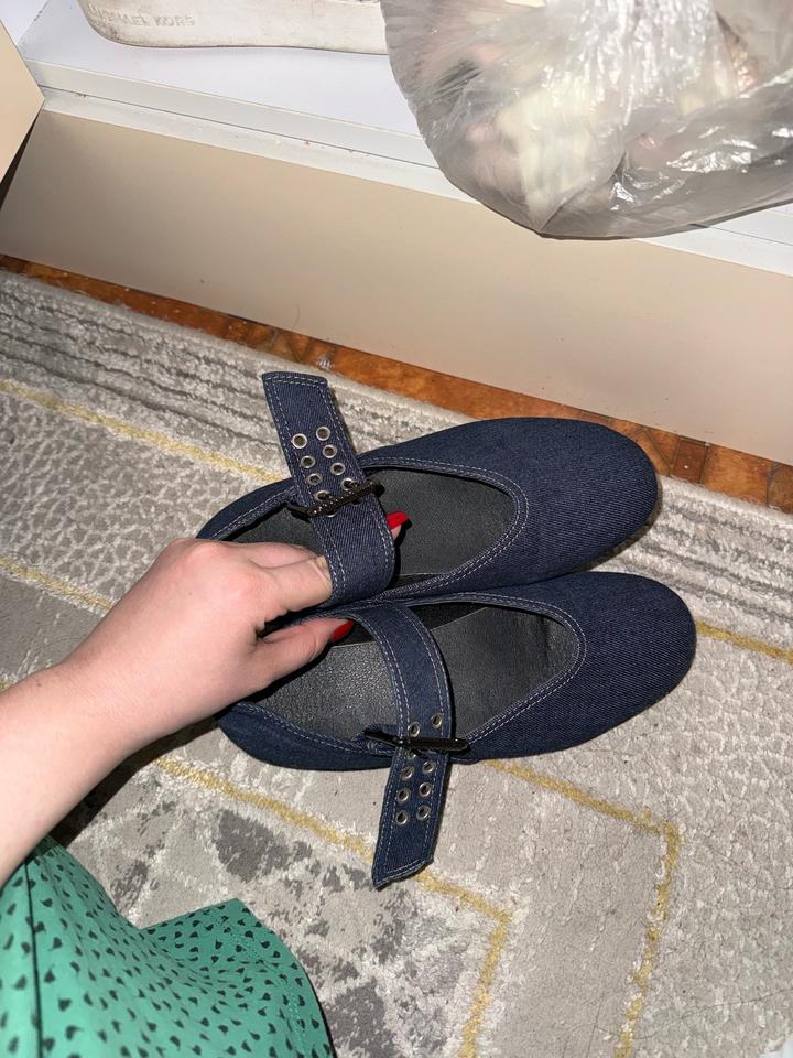 Трендовые балетки Zara