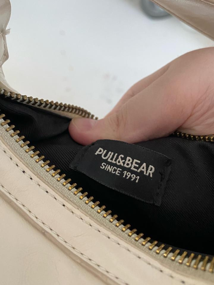 Молочная сумка PULL&BEAR