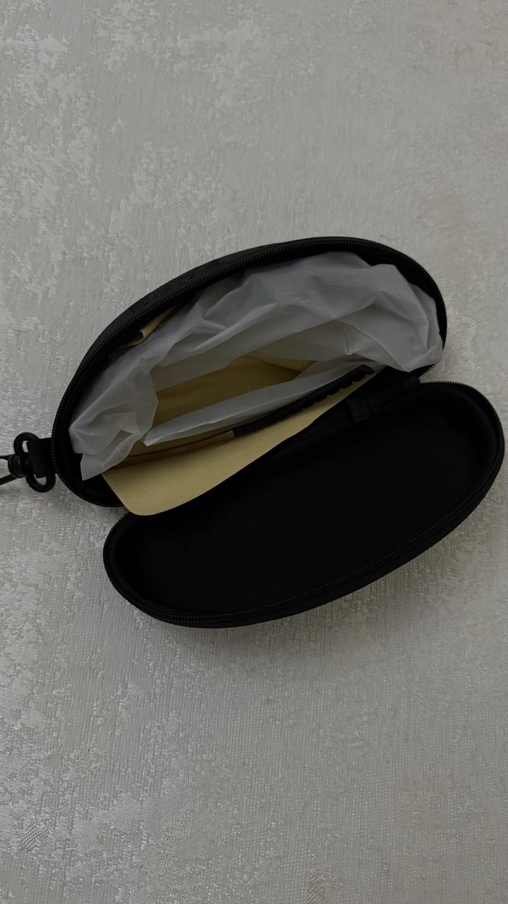 Очки Oakley