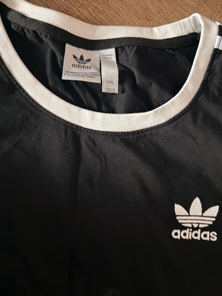 Футболка Adidas