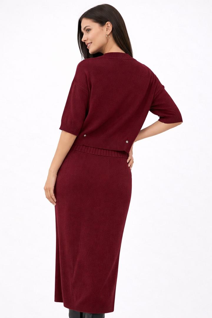 Стильный костюм (кофта + юбка)