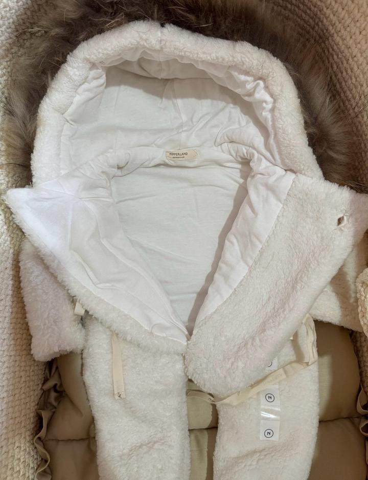 Плюшевый комбинезон с опушкой от Nipperland, размер 68-74