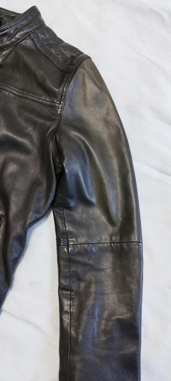 Кожаная куртка Massimo Dutti