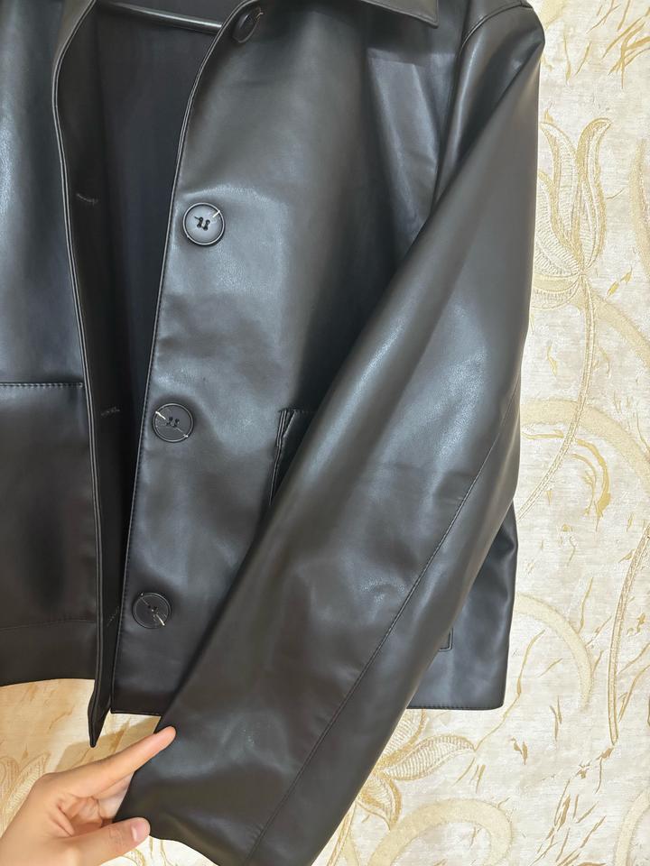 Кожаный пиджак massimo dutti
