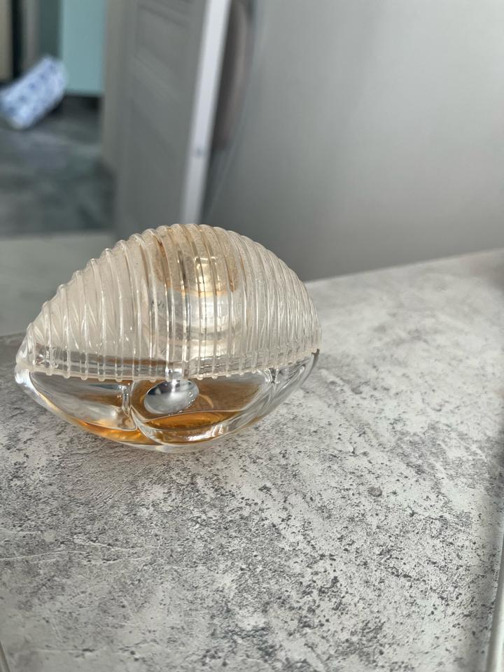 Продам Kenzo world power