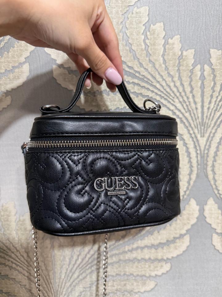 Сумка Guess