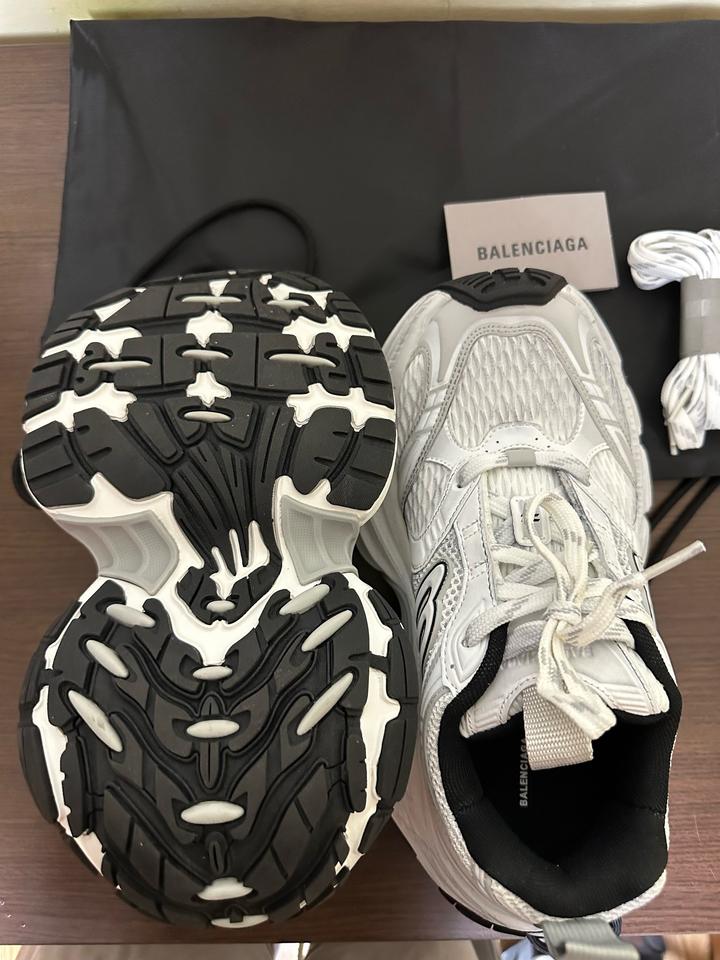 Balenciaga 10XL White/Grey